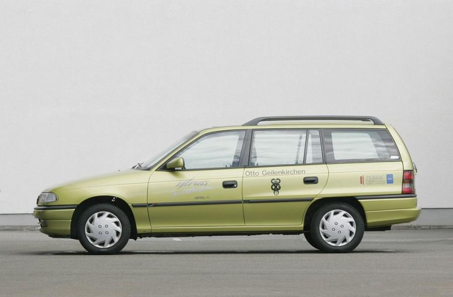  Opel Astra 1991 года  (фото 18 из 24)